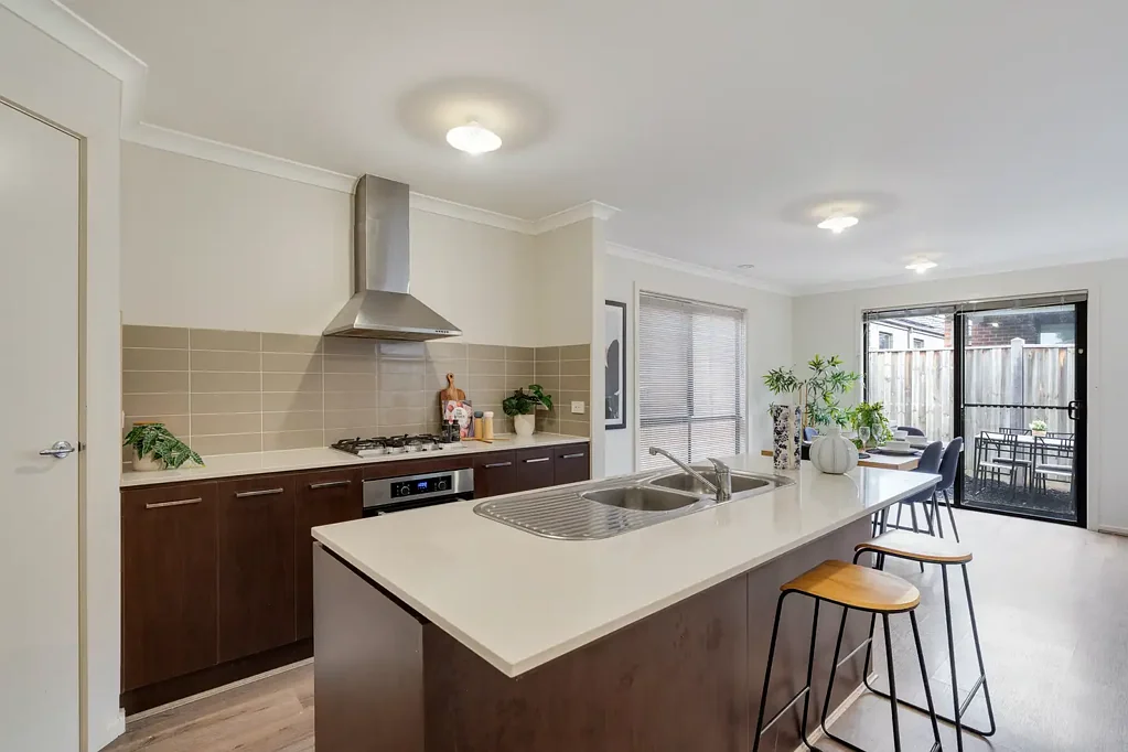 13 Delson Way, Mickleham, VIC 3064