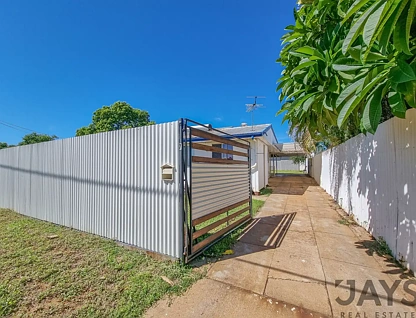 7 Carbonate Street, Mount Isa, QLD 4825, 4房, 1浴, House