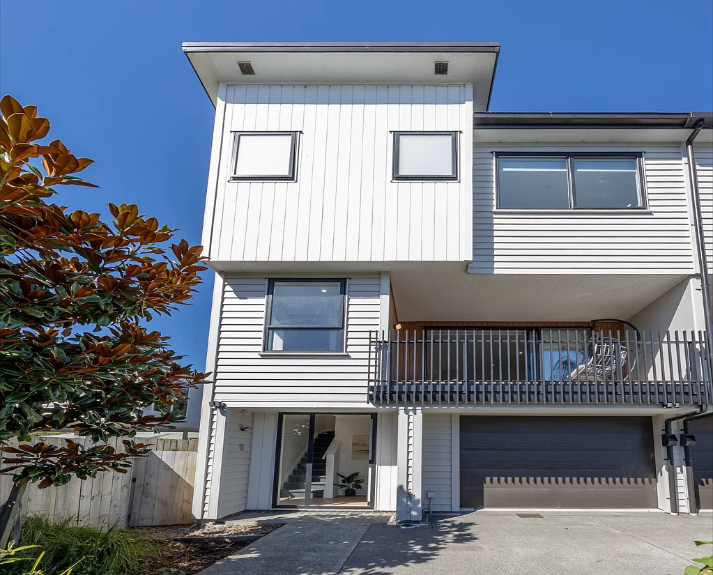 Te Atatu Peninsula 3ห้องนอน Without Compromise…