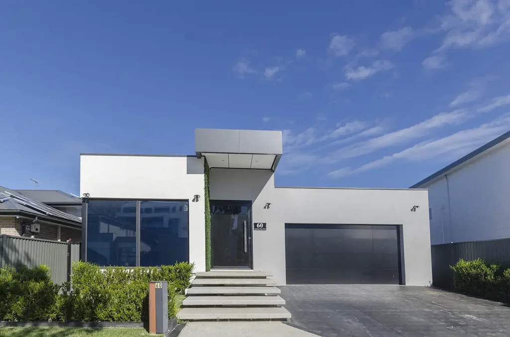 Modern Family Home with 5 Bedrooms in Denham Court