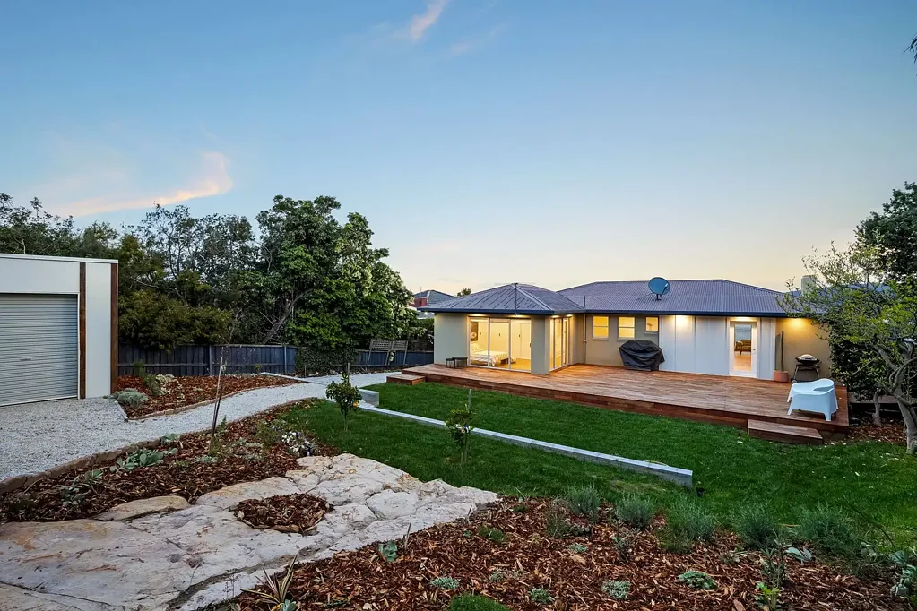 218 Carella Street, Howrah, TAS 7018