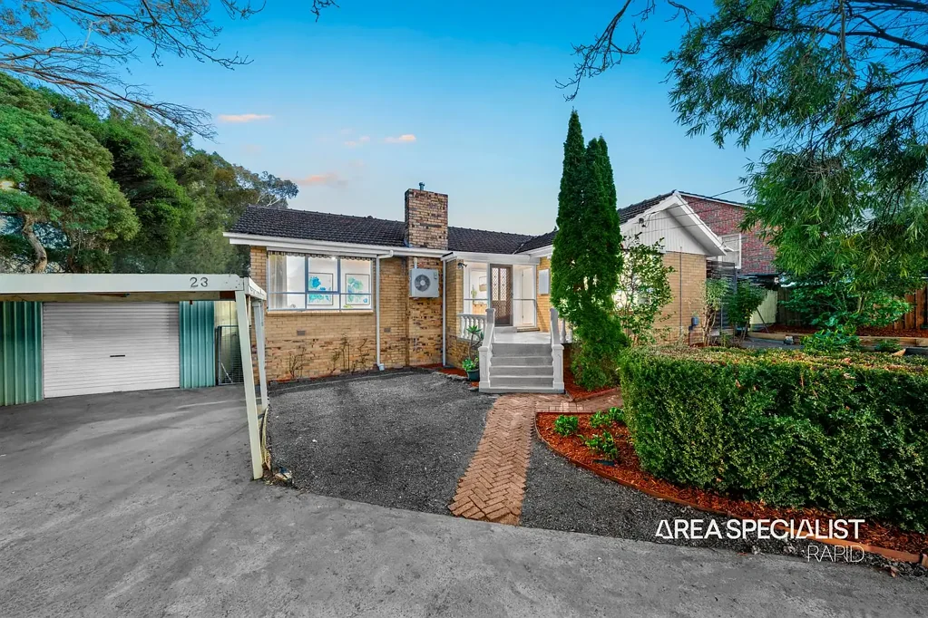 Ferntree Gully 4Kwarto Immaculate Home & Serene Backyard!