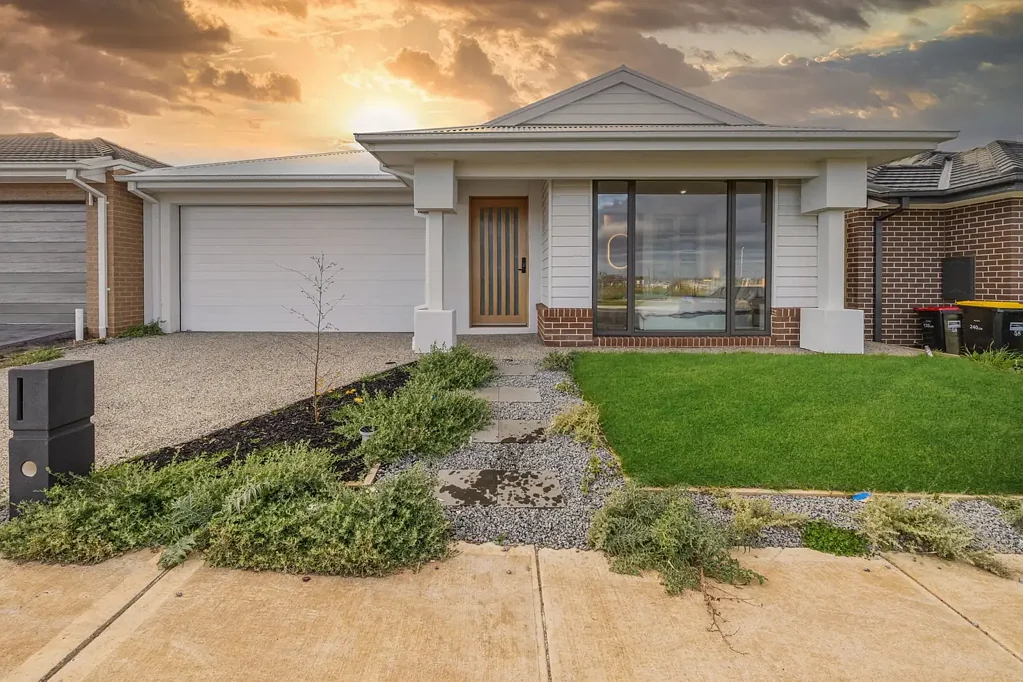Diggers Rest 4Habitaciones Luxury Living with Designer Finishes & Seamless Flow