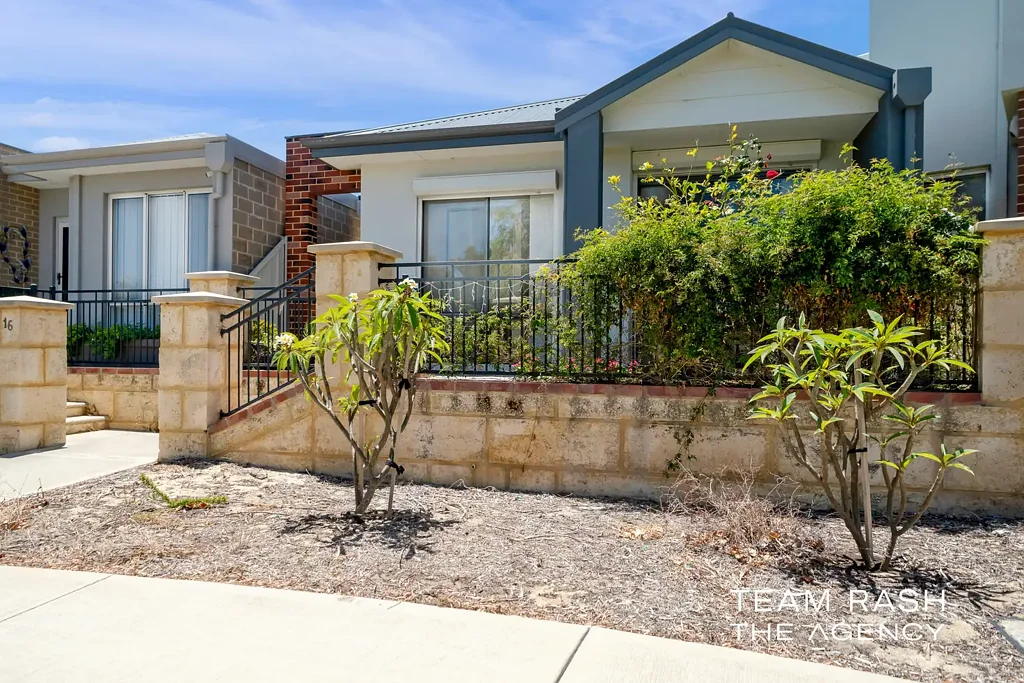 18 Mozart Lane, Banksia Grove, WA 6031
