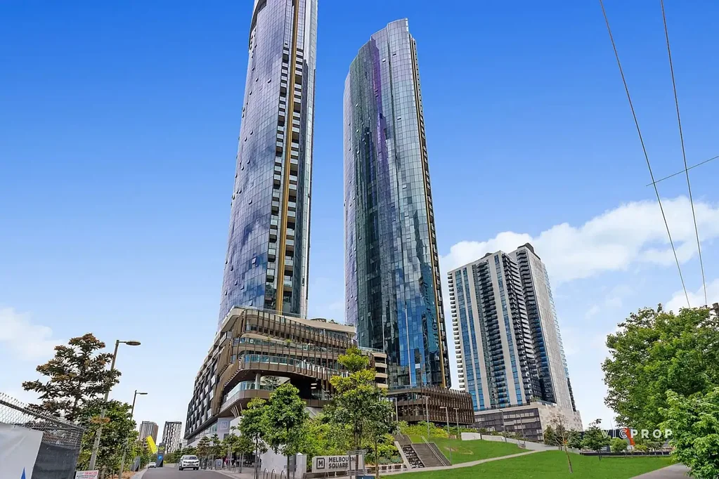 Luxury Living in Southbank - Unfurnished