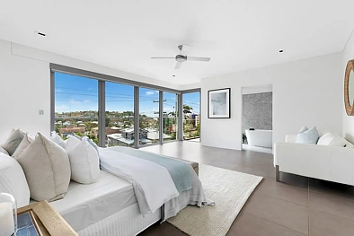 31 Undercliff Road, Freshwater, NSW 2096, 5 slaapkamers, 3 badkamers, House