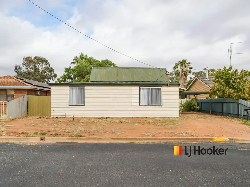 118 Booth Street, Narromine, NSW 2821