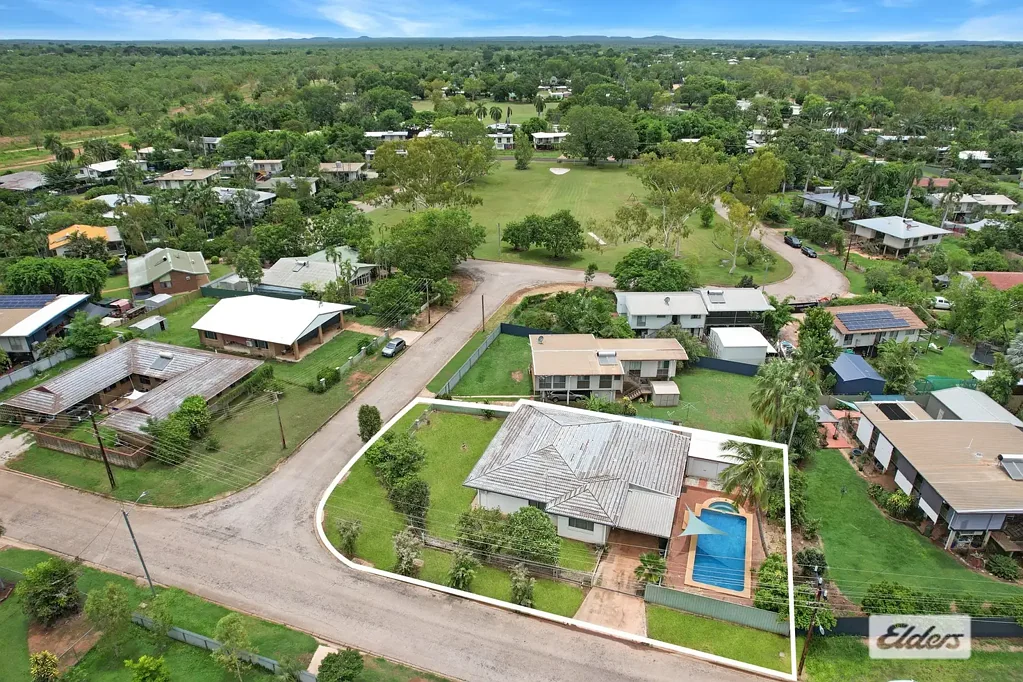 Katherine 4Zimmer 🏡 Spacious Family Home with Pool & Strong Rental Income!