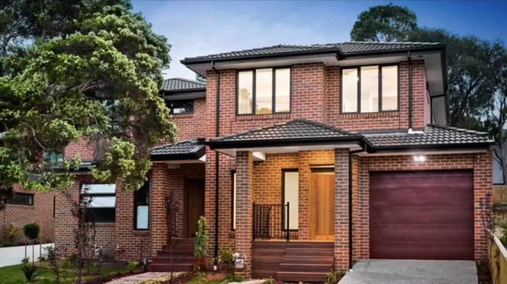 1/6 Saxon St, Doncaster, VIC 3108, 3房, 2浴, House