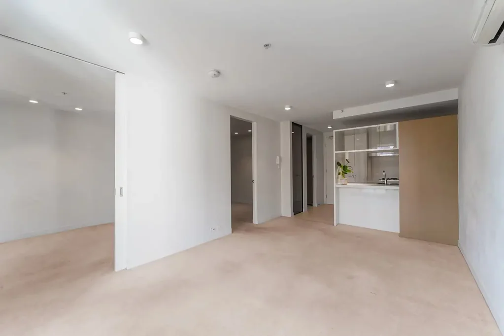 Stylish CBD Living with Stunning Skyline Views