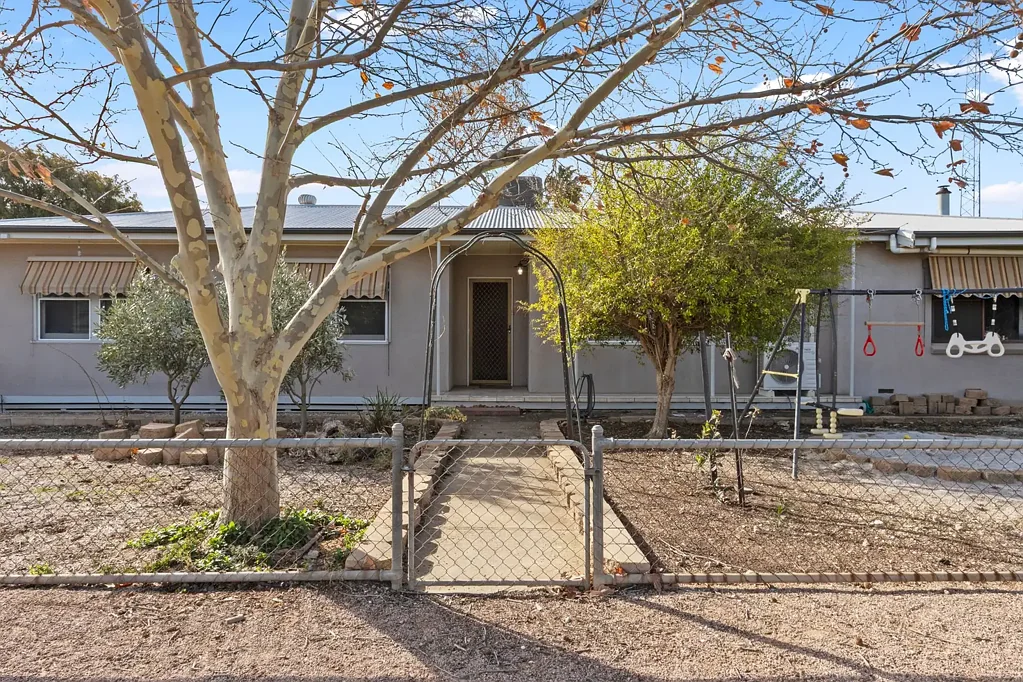 2 Hill Crescent, Kadina, SA 5554