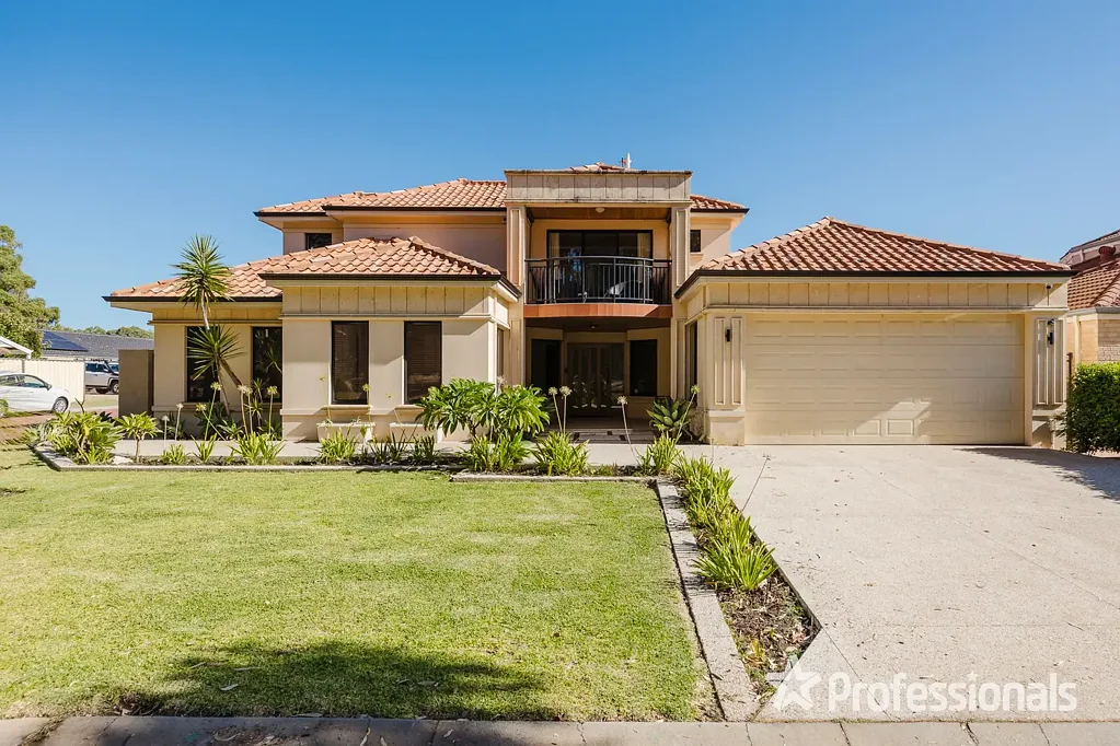 24 Waterview Drive, Woodvale, WA 6026