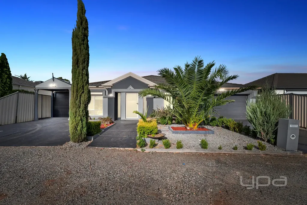 13 Geraldine Court, Kurunjang, VIC 3337