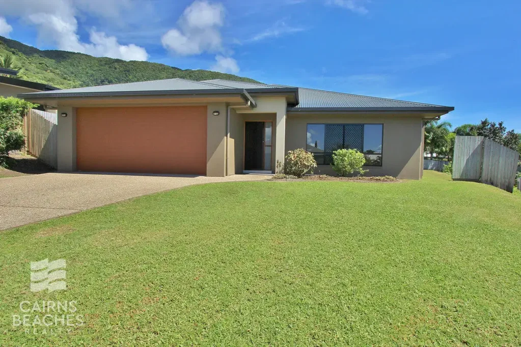 Executive Home in Palm Cove