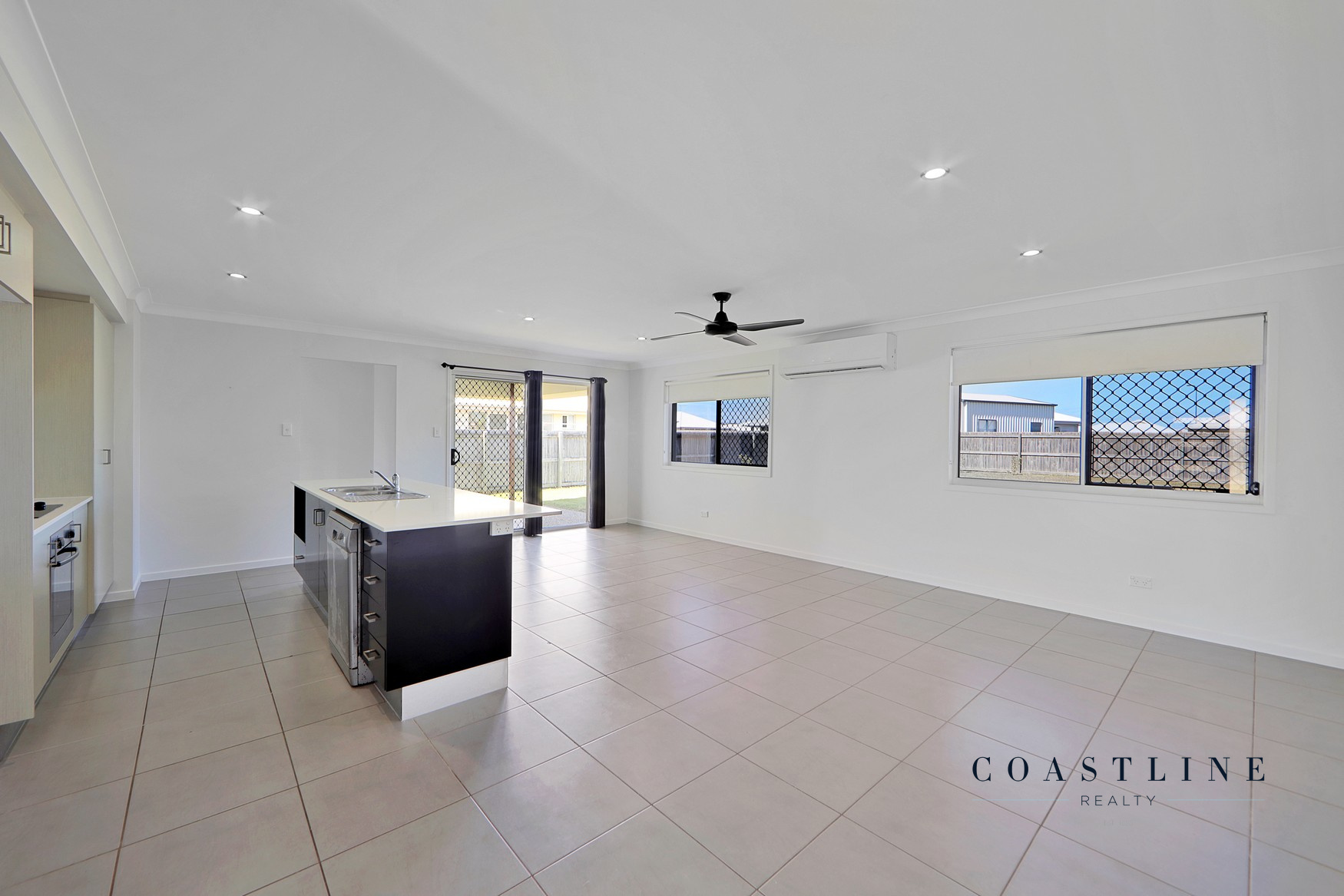 19 CHANTILLY ST, BARGARA QLD 4670, 0 침실, 0 욕실, House