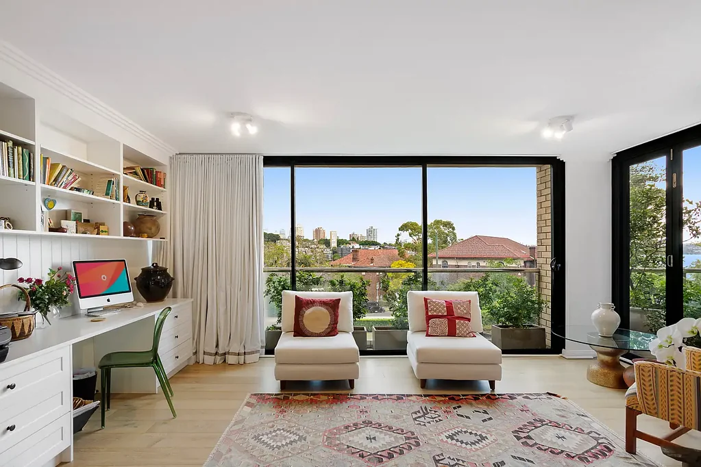 Double Bay 3Zimmer House-Like Harbourside Garden Apartment with Iconic Bridge Views