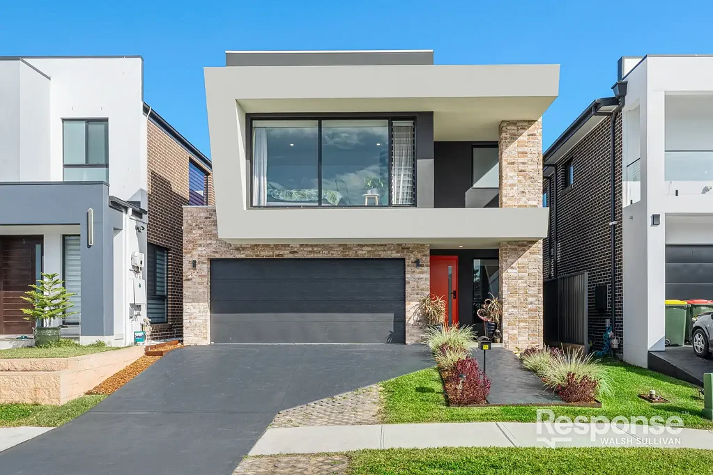 16 Pecan Crescent, Grantham Farm, NSW 2765