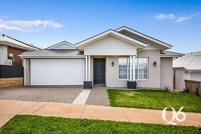 Exterior - 8 Platt Drive, Maddingley, VIC 3340