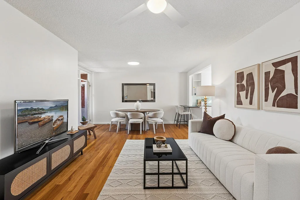 Artarmon 3房 罕见三卧室公寓，宁静的 Olive Lane 位置，距离火车站650米 Rare three-bedder, peaceful Olive Lane position, 650m to train station