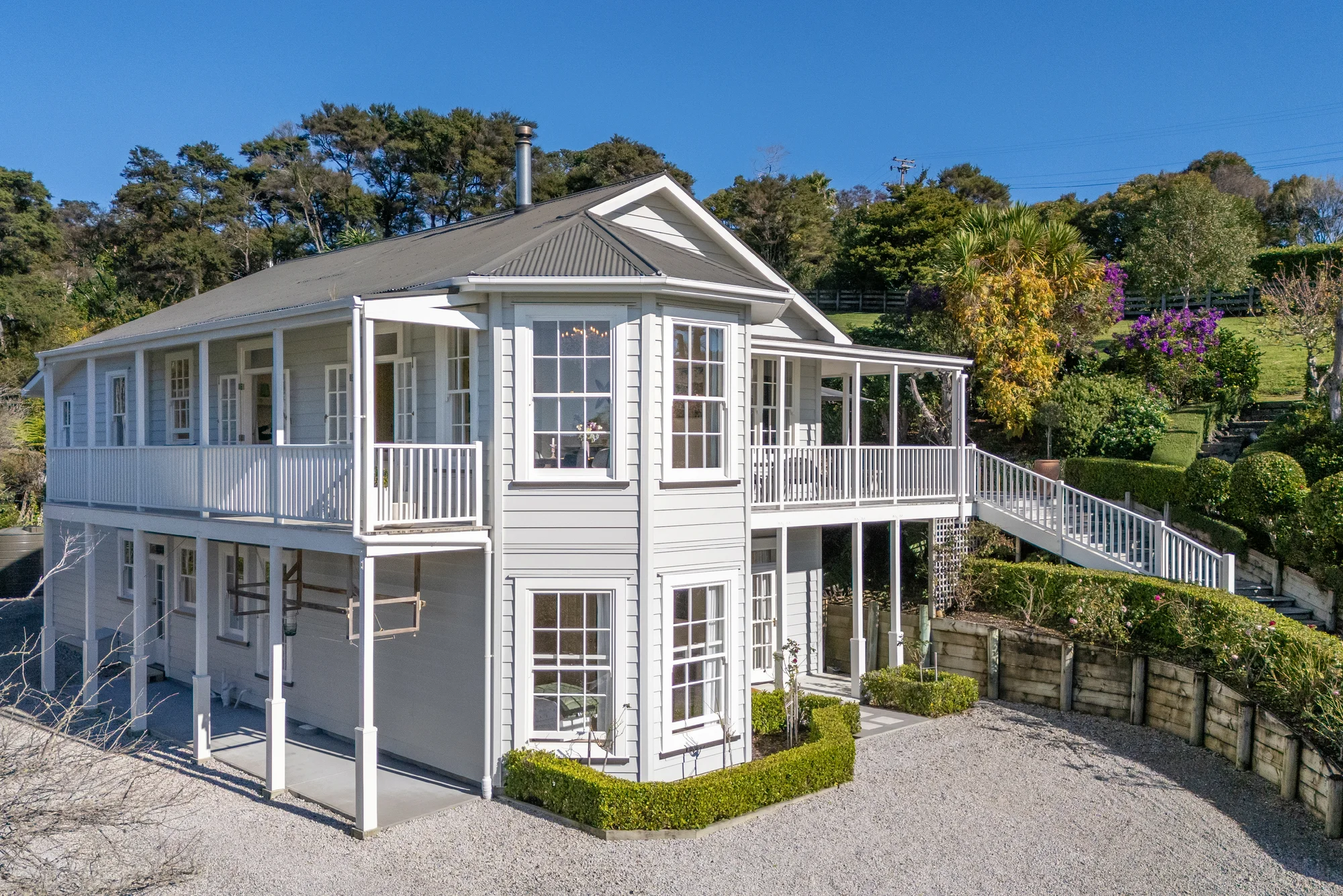 Kaukapakapa 4ห้องนอน Modern Villa Living with Space to Breathe