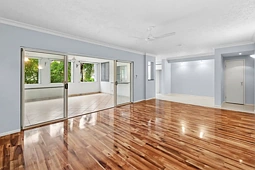 606/2 Greenslopes Street, Cairns North