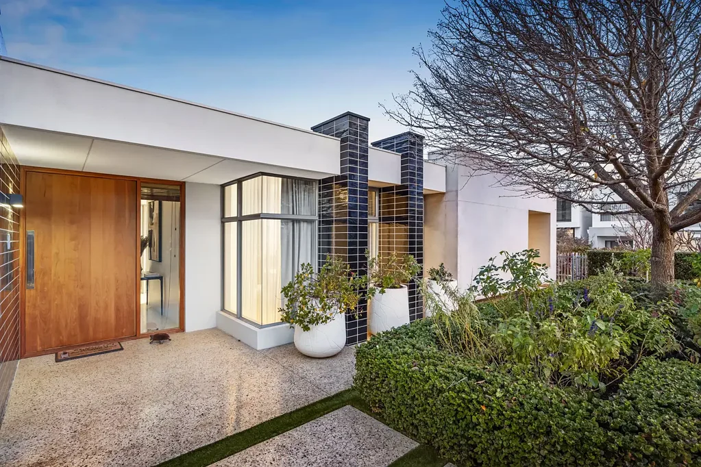 7 Grandstand Lane, Floreat, WA 6014