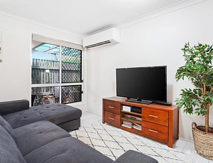 1/15 Ashgrove Crescent, Taranganba, Fitzroy, 2 Kuwarto, 1 Banyo, Apartment
