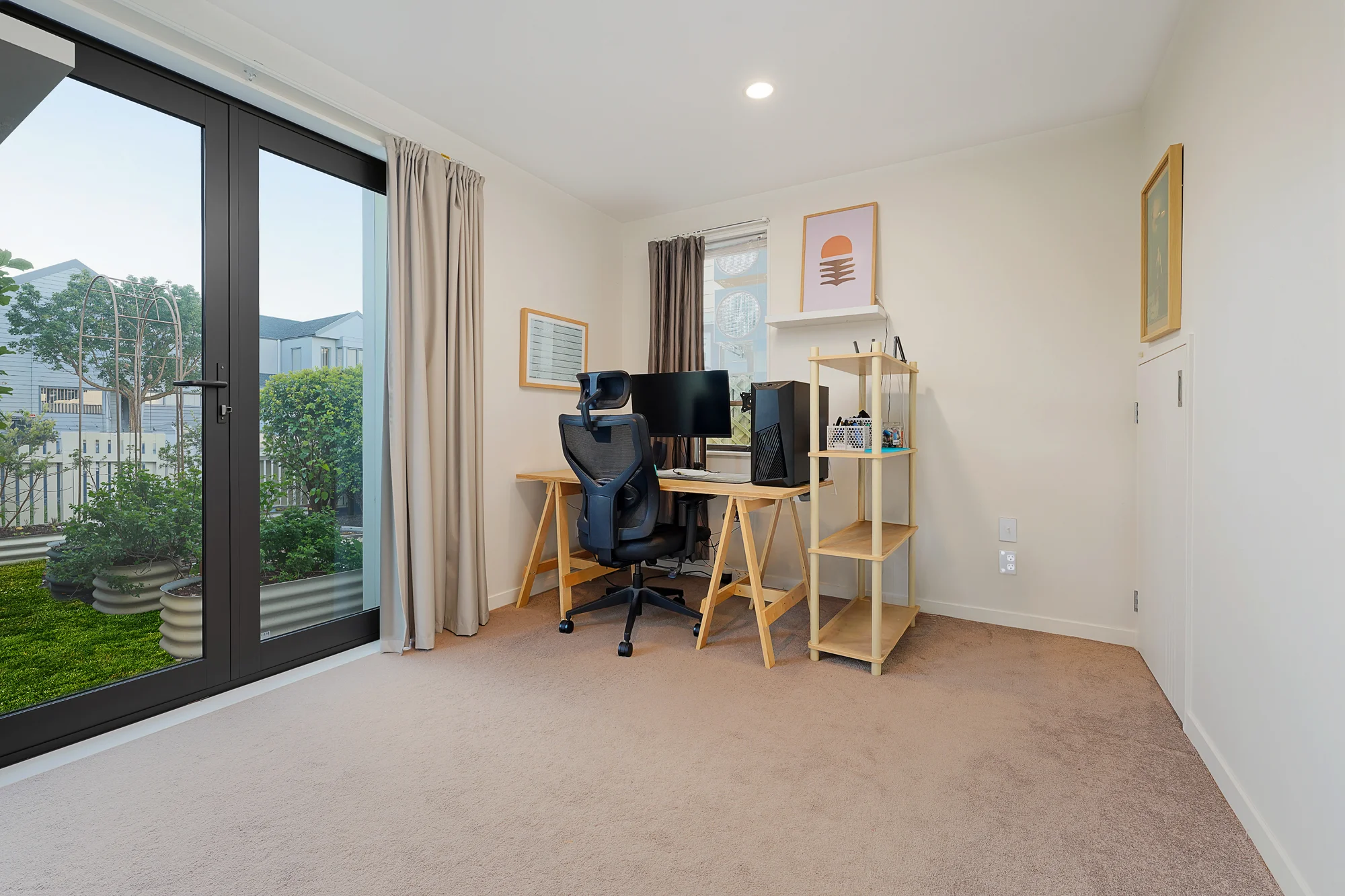 30 Stephen Avenue, Henderson, photo 16