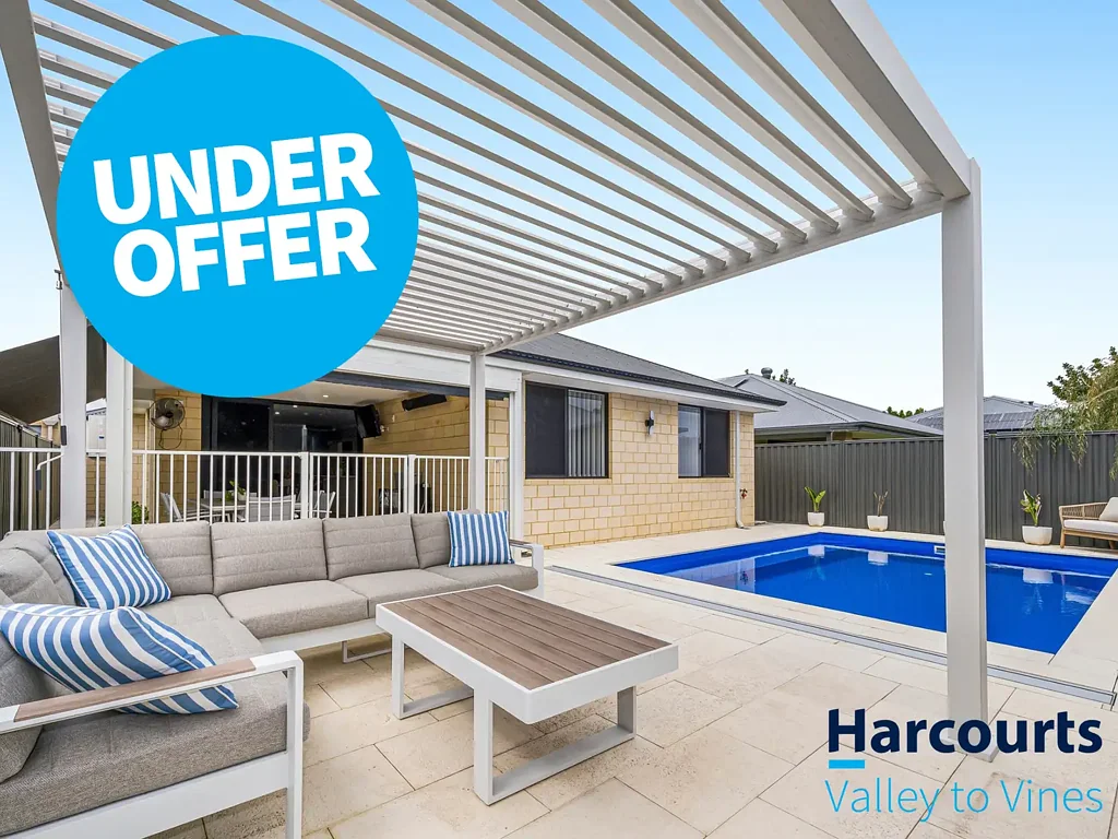 Aveley 4ਬੈੱਡਰੂਮ UNDER OFFER, UNDER OFFER, UNDER OFFER!