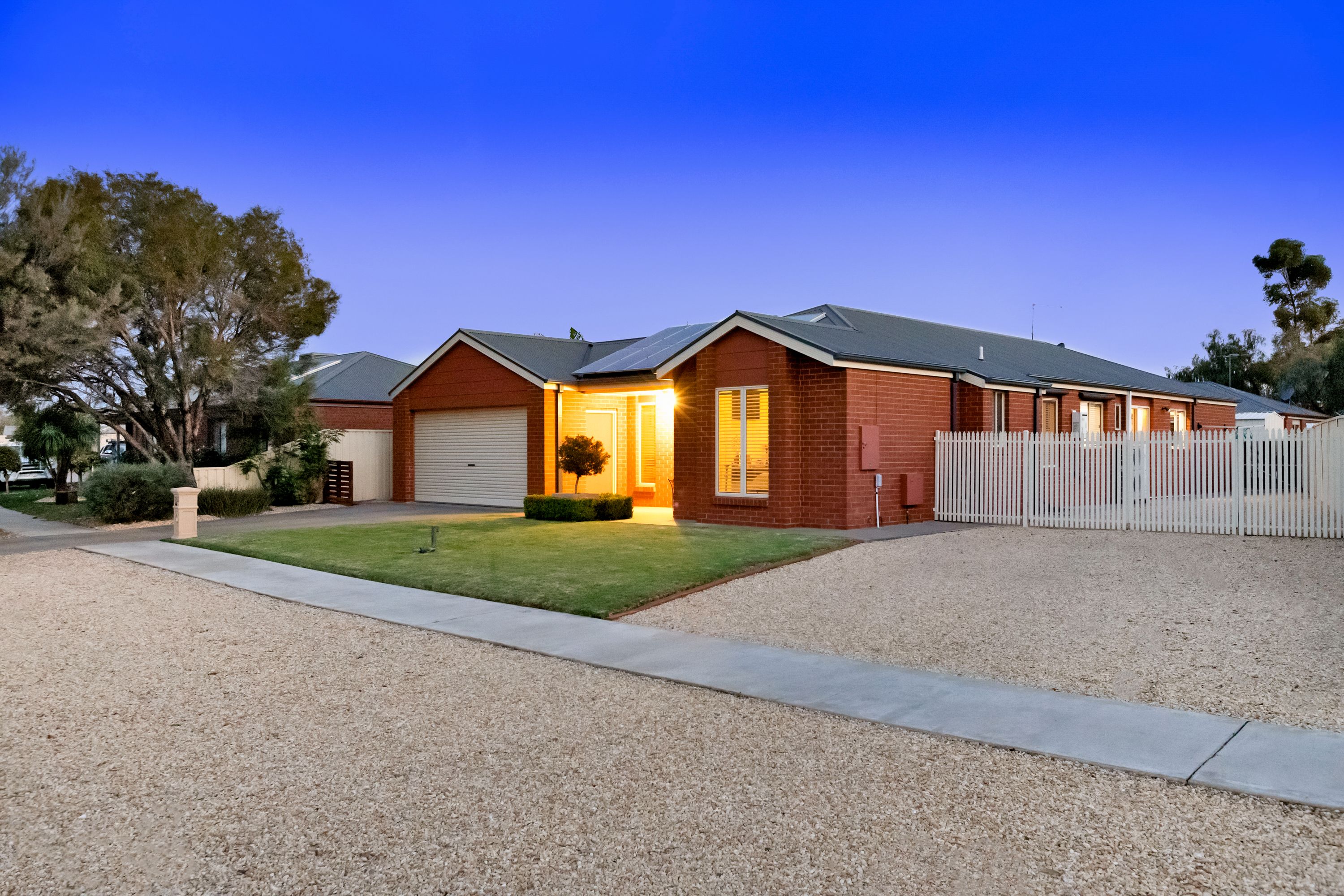 44 CHARDONNAY DR, MILDURA VIC 3500, 0 chambres, 0 salles de bain, House