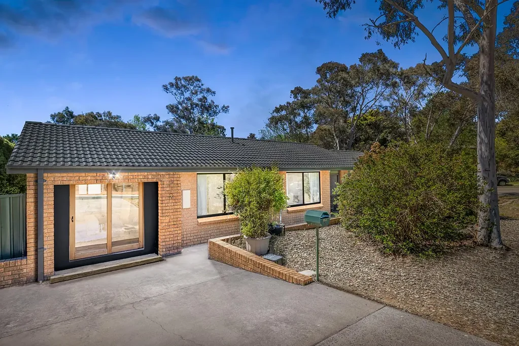 Latham 3Habitaciones Charming Home on Corner Block