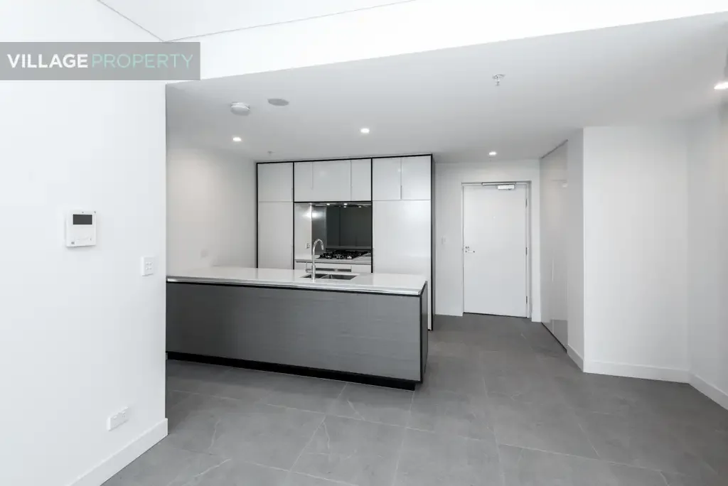 Spacious Two Bedroom Apartment | The Promenade