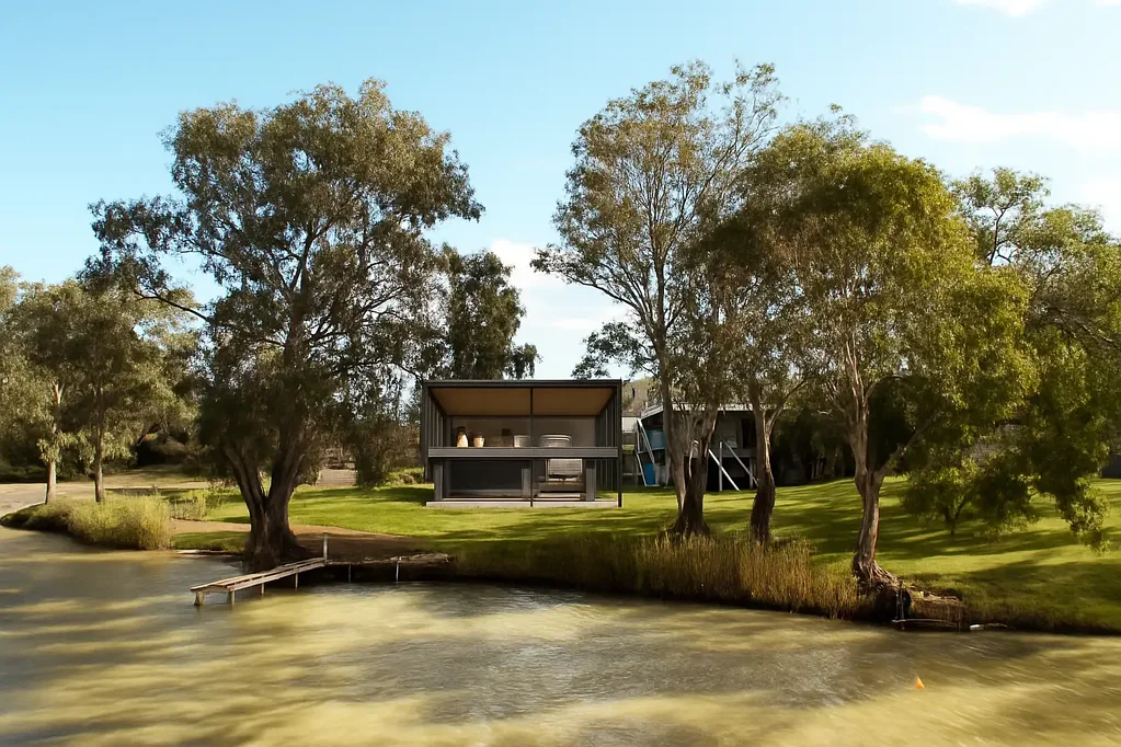 Walker Flat  A VIEW 20 MILLION YEARS IN THE MAKING - 501sqm approx. of Murray River frontage with approved plans by Architects Ink
