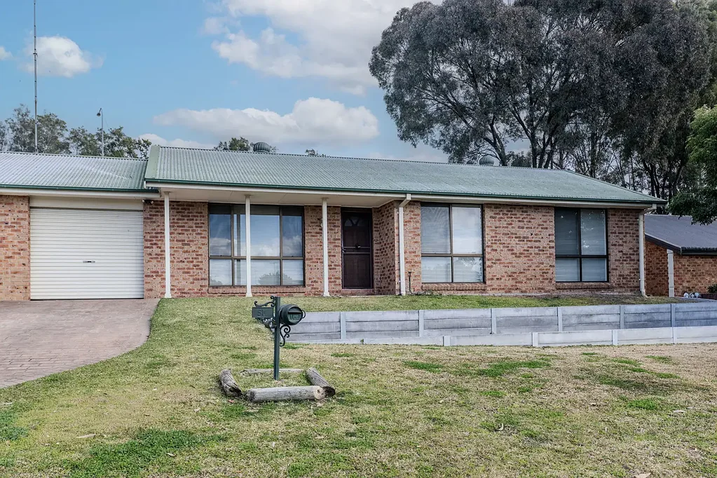 Comfortable Family Living in a Convenient Jamisontown Location