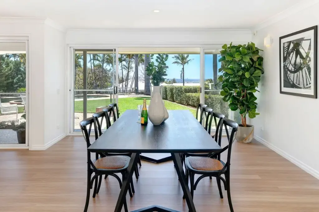 HINTERLAND OASIS WITH PRIVATE TENNIS COURT AND POOL