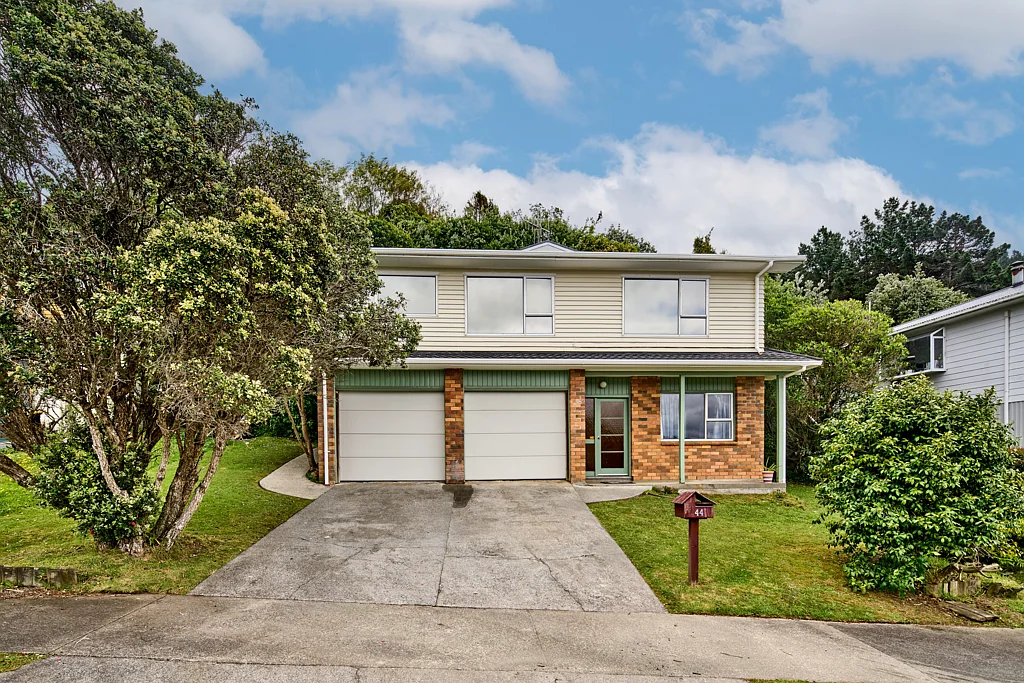 44 Westhaven Drive, Tawa, Wellington City, Wellington