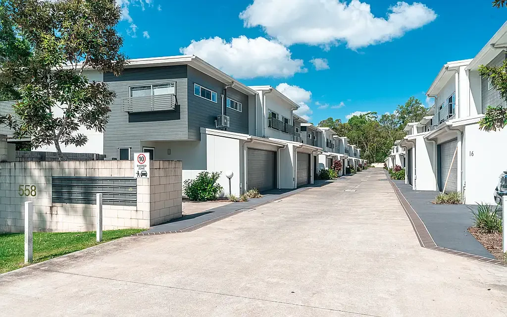 Modern Townhouse | 27/564 Blunder Road, Durack
