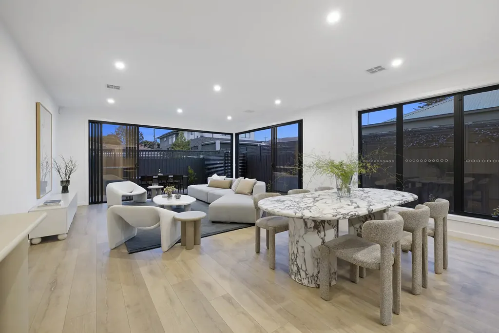 Mentone 4Zimmer Family Luxury, Brilliantly Located