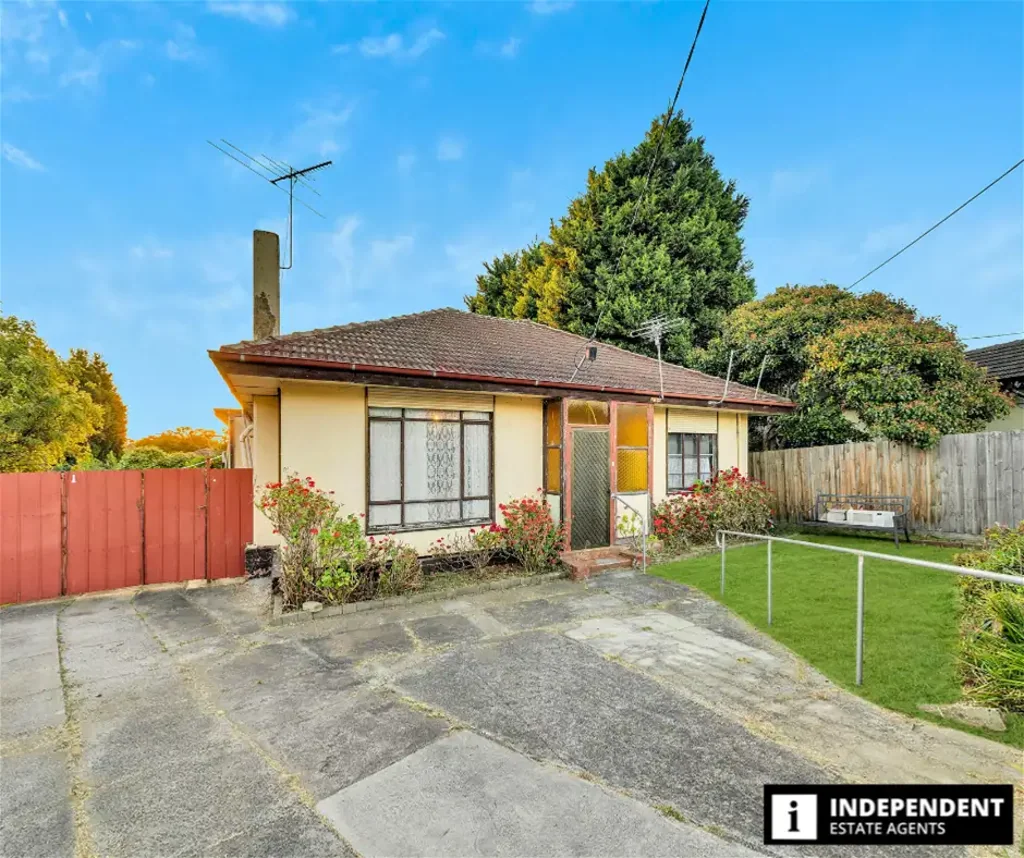 Dandenong 4Kwarto Nest, Invest or develop!