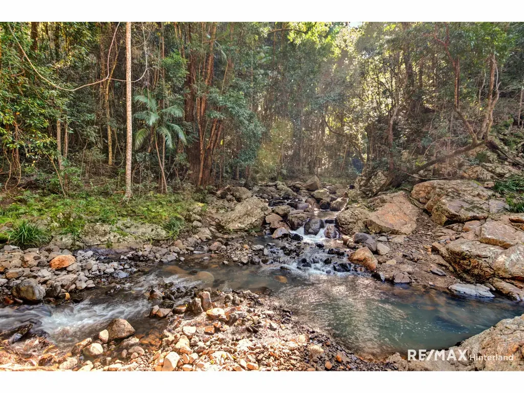 Maleny 4房  Private Rainforest Retreat with Two Homes, Creek, Waterfalls & Rare Ecosystems