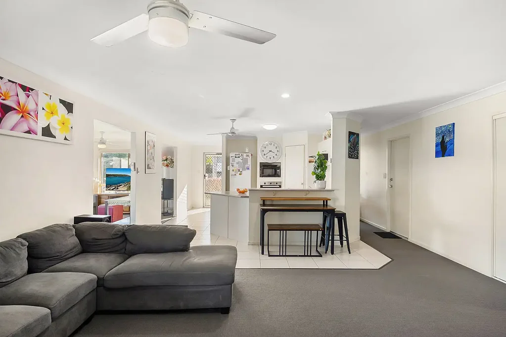 Underwood 4कमरा Elevated Family Living with a Private Loft Retreat!