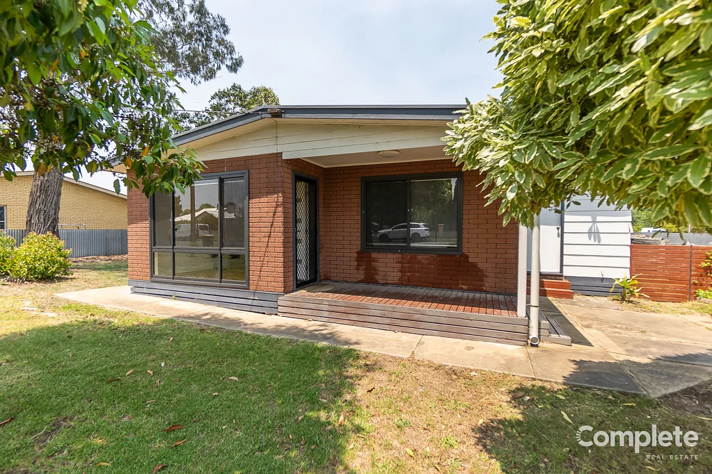 10 ROBE ROAD, Penola, SA 5277