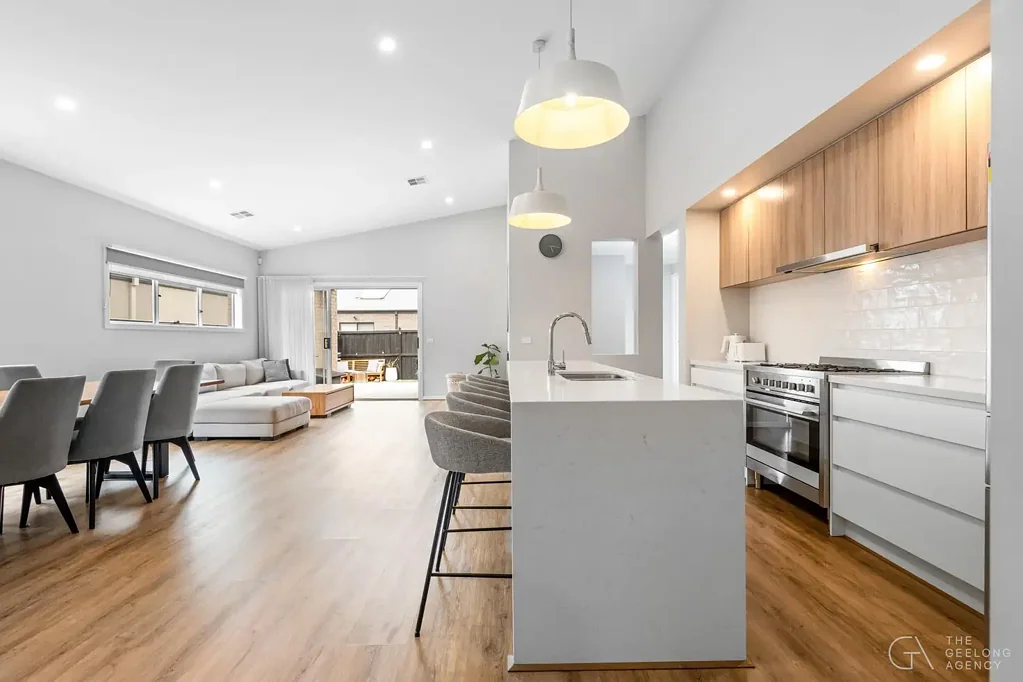 15 Leafy Street, Lara, VIC 3212