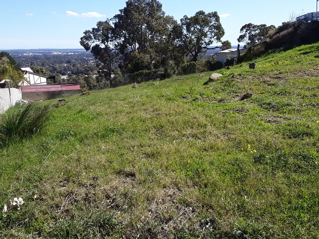 Mount Nasura Choice land in Mount Nasura ready for your future home.