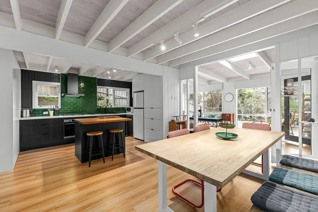 Ocean Grove 4ਬੈੱਡਰੂਮ Coastal Charm Meets Treetop Tranquillity