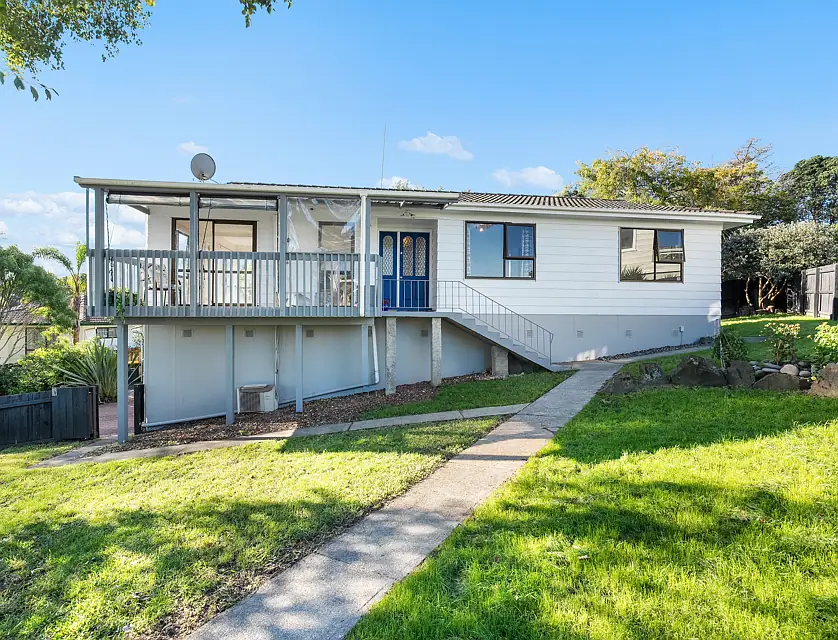 10 Rena place, West Harbour, Waitakere City, 3 Schlafzimmer, 1 Badezimmer, House