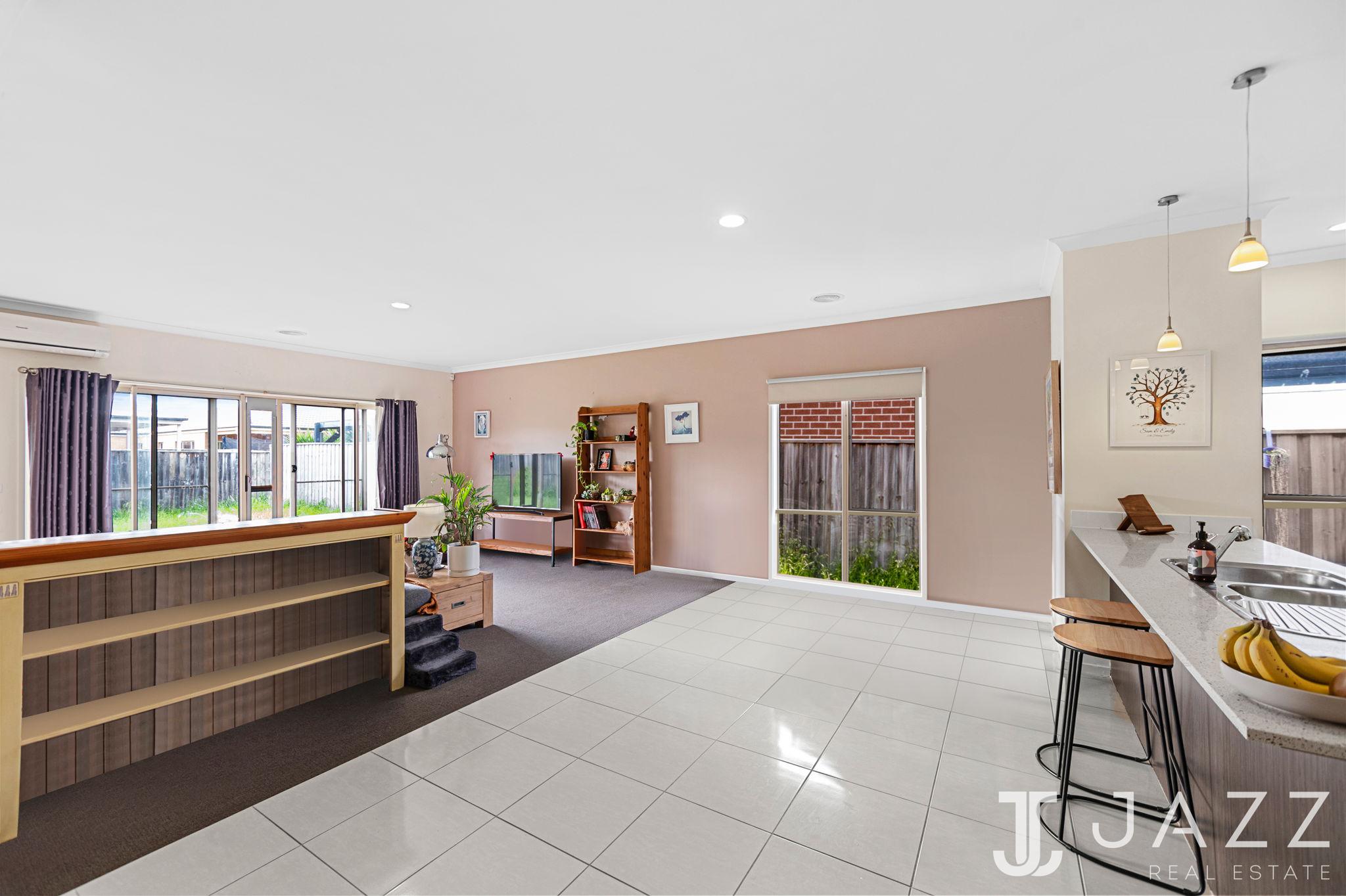 49 DENMAN DR, POINT COOK VIC 3030, 0 chambres, 0 salles de bain, House