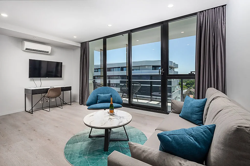 Furnished Apartment Stay for 1 month plus. Weekly service, Cable & No Bills Ever.