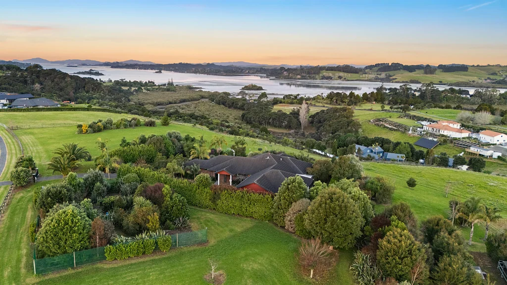Kerikeri 3બેડરૂમ Cream of the crop with endless scope