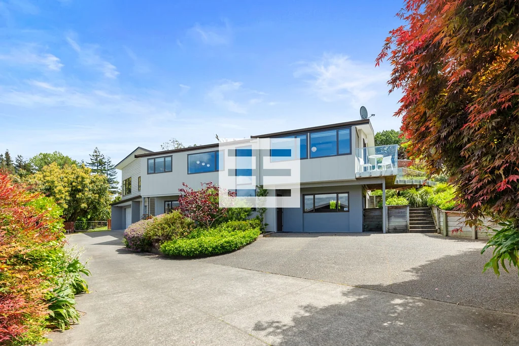 Avenues 5બેડરૂમ Ultimate Multigenerational Retreat